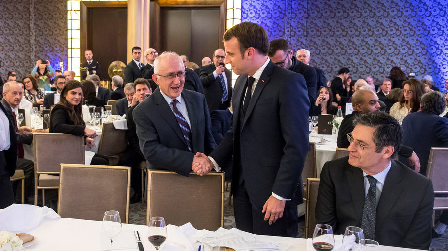 Fransa Cumhurbaşkanı Macron'dan Taner Akçam'a tebrik